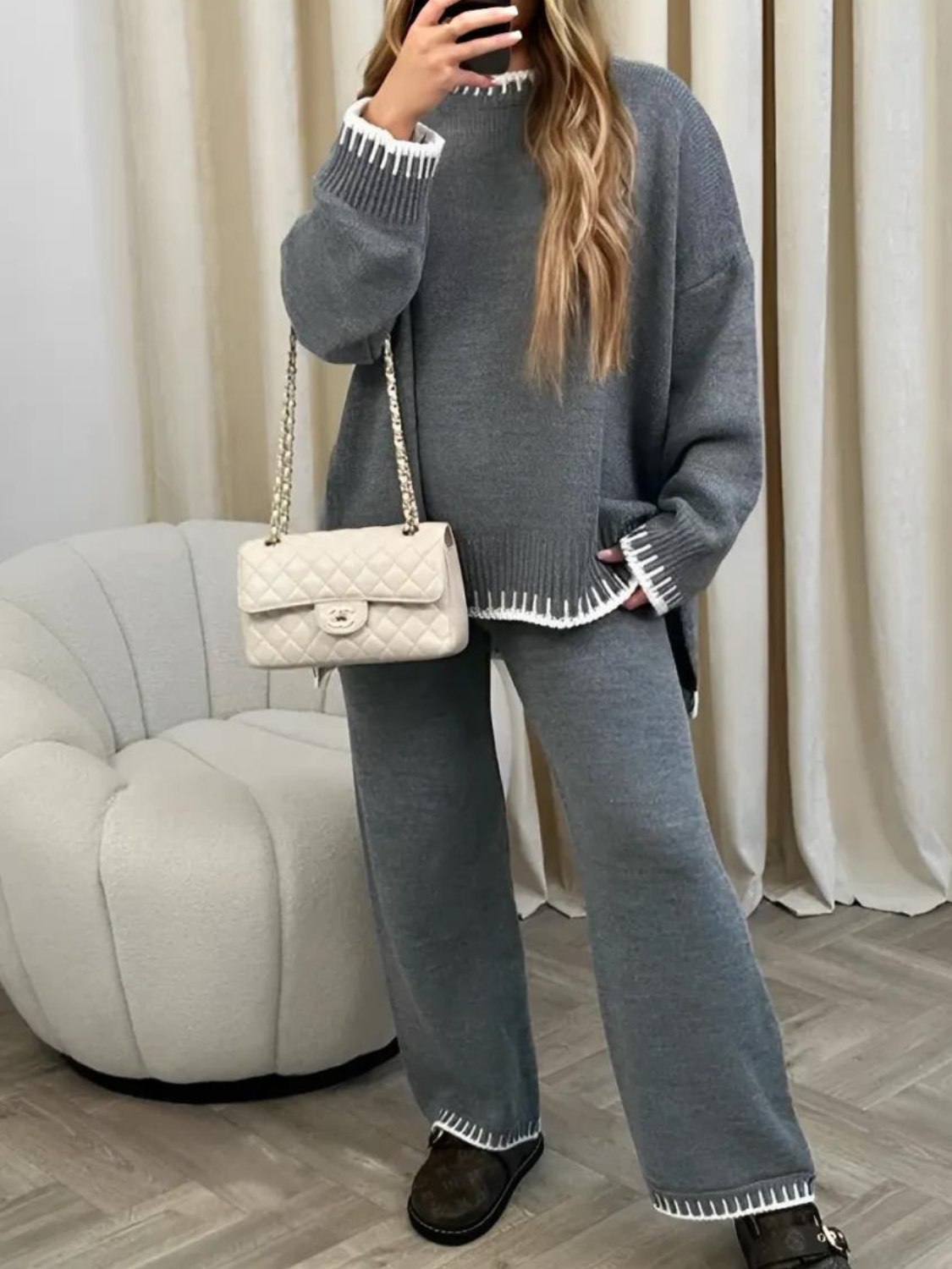 Women's Set with Sweater and Pants with Crochet Details - Iris